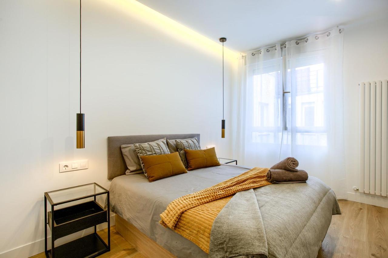 Ferienwohnung El Cielo: Lujoso Atico En Madrid Centro Exterior foto